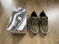 Vans Kyle Walker - EU43 - Gothic Olive, gwarancja