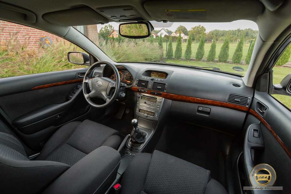 Toyota Avensis 2.2 D-4D Prestige Premium
