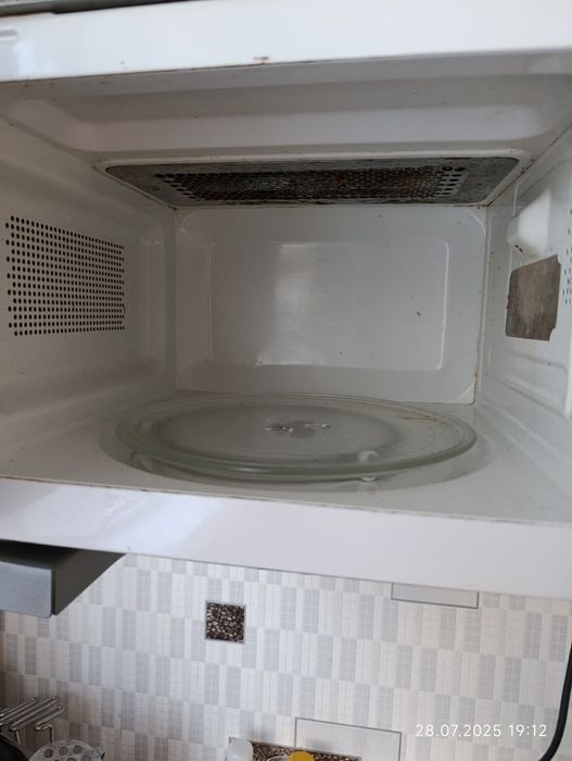 Микроволновая печь