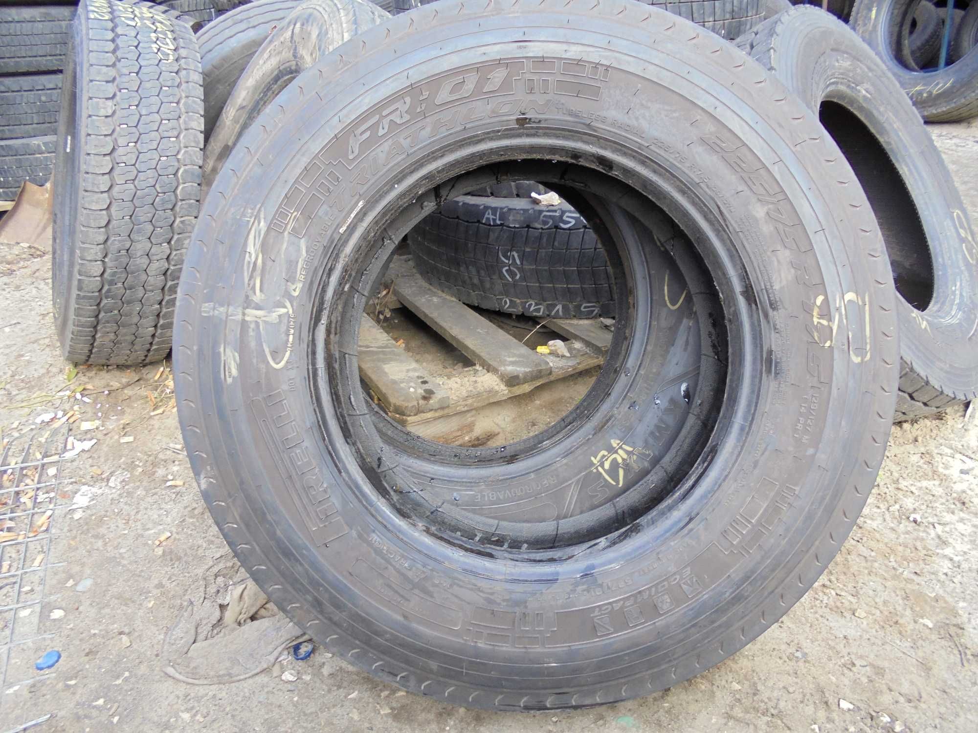Opona 225/75R17.5 Pirelli FR01 (500 netto)