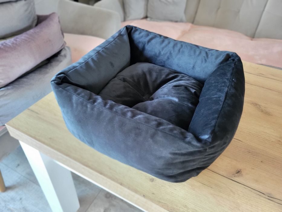 Legowisko dla zwierzaka , kojec , legowisko dla psa , kota  NOWE