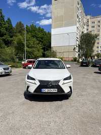 Терміновий продаж Lexus NX 300H