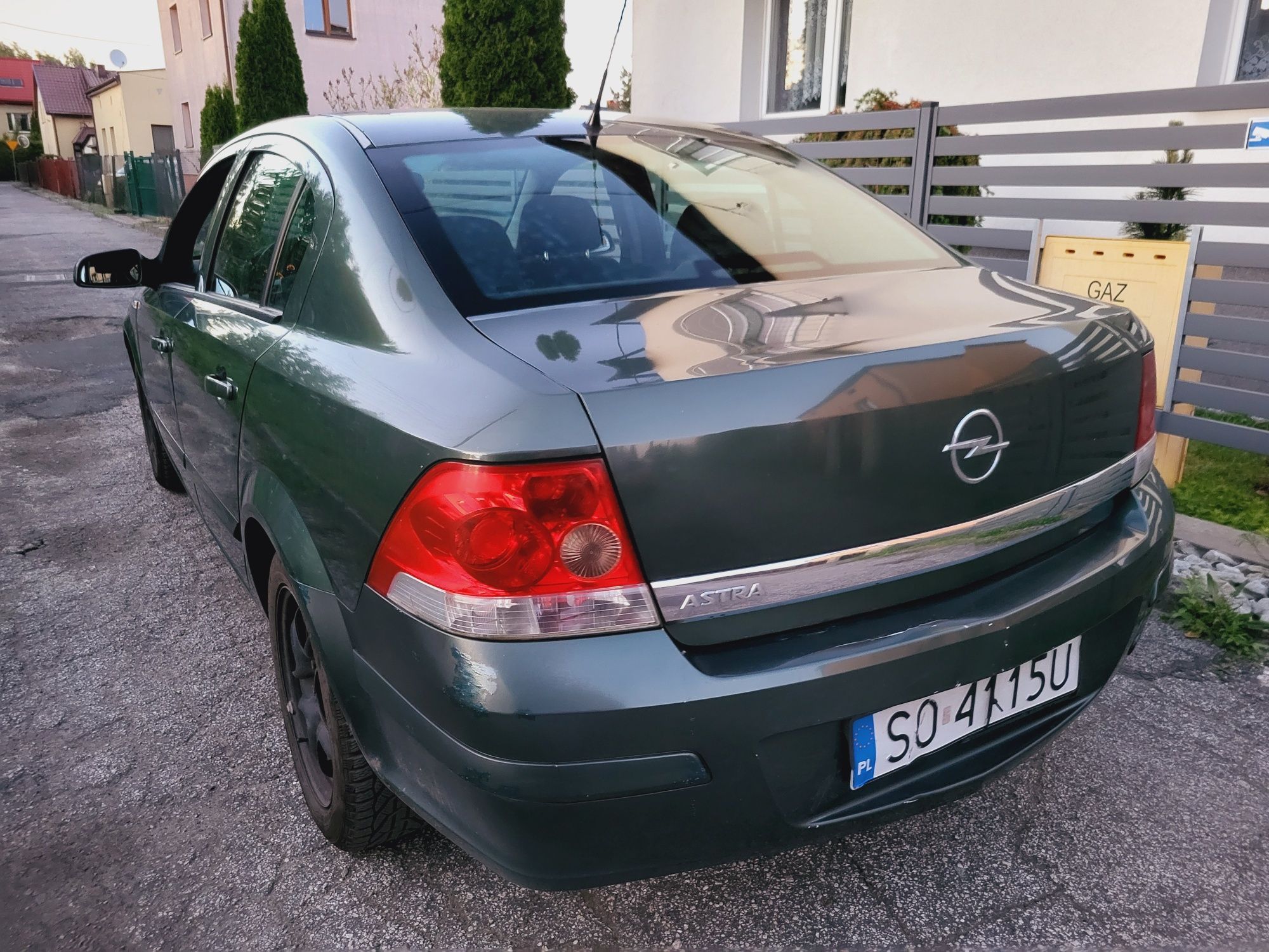 1.6 16V Sedan 158tys przebiegu Tanio