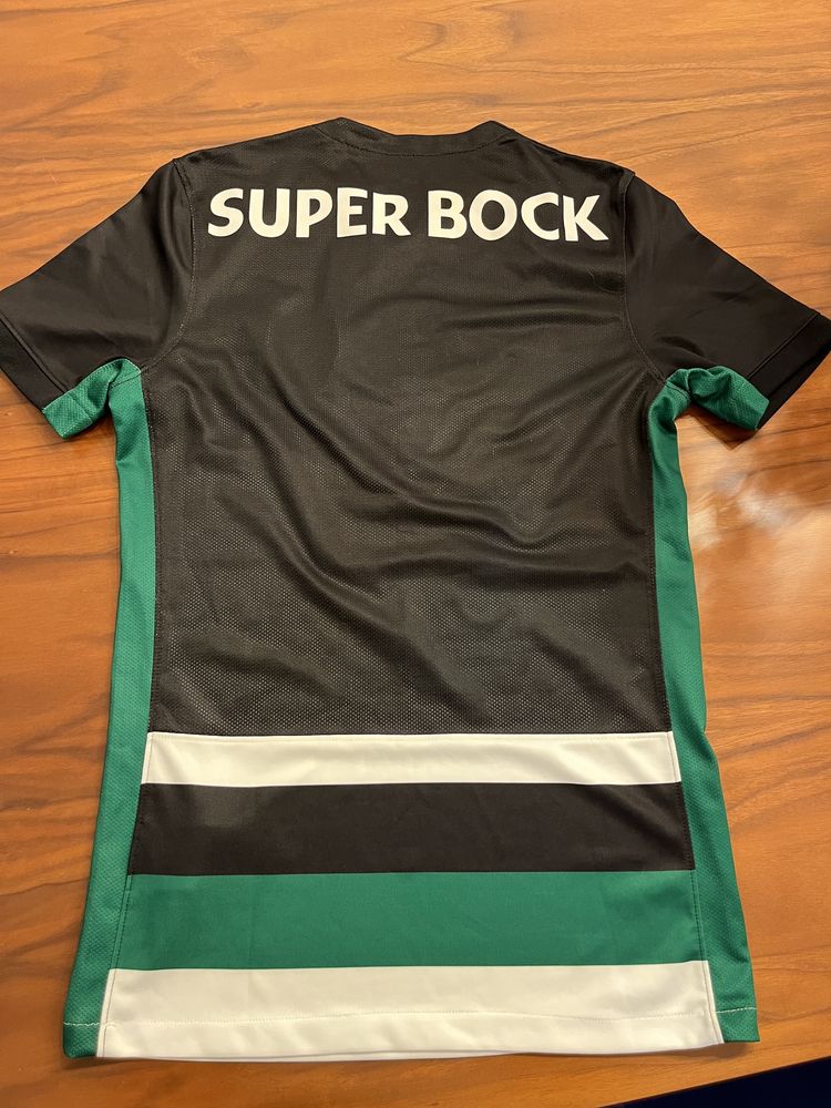 Camisola principal Sporting 2024/2025 campeão