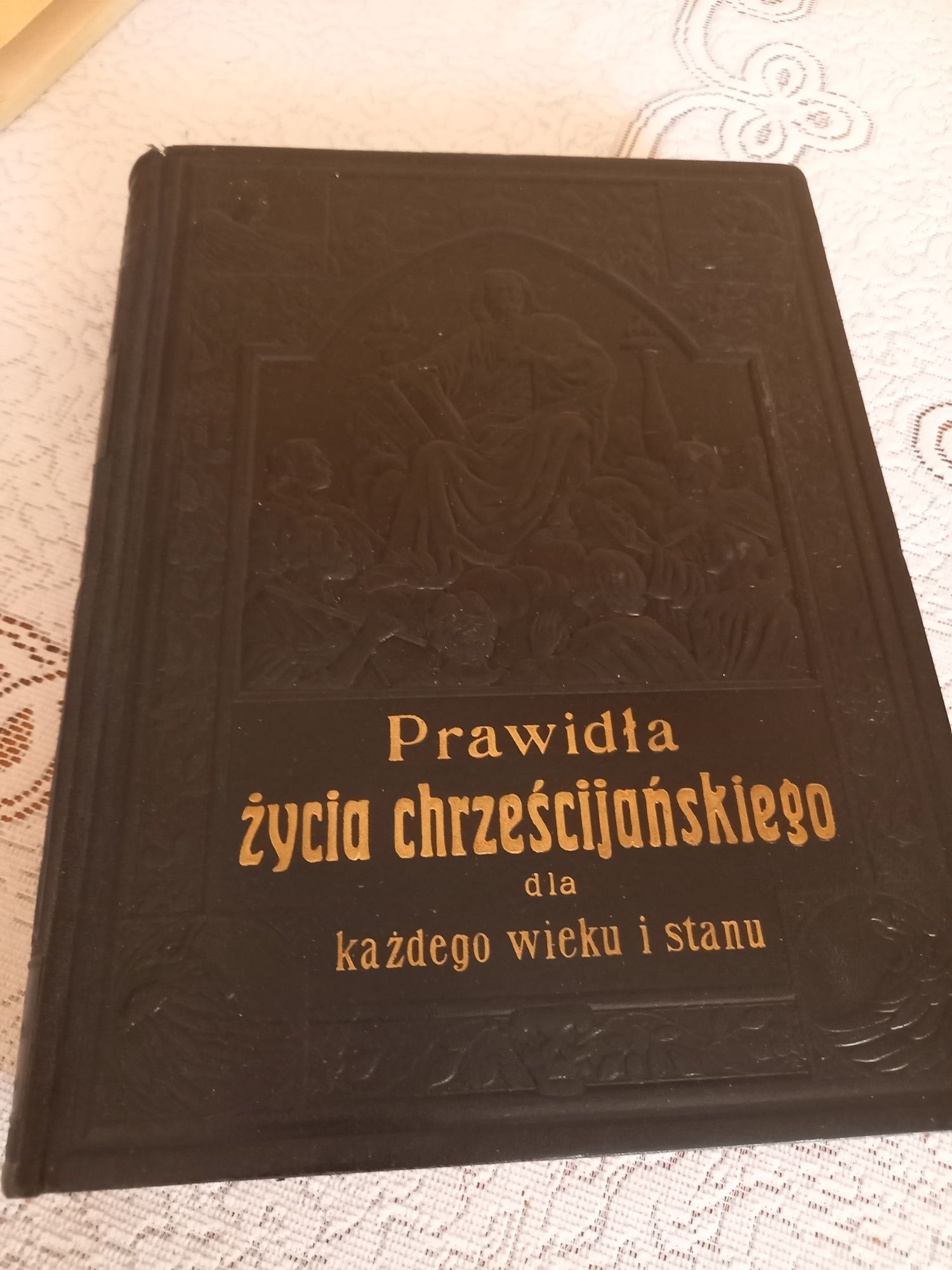 Książka  Prawidła życia chrześcijańskiego