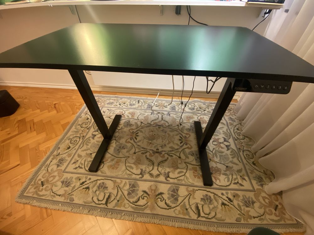 Standing desk / Secretária Flexispot