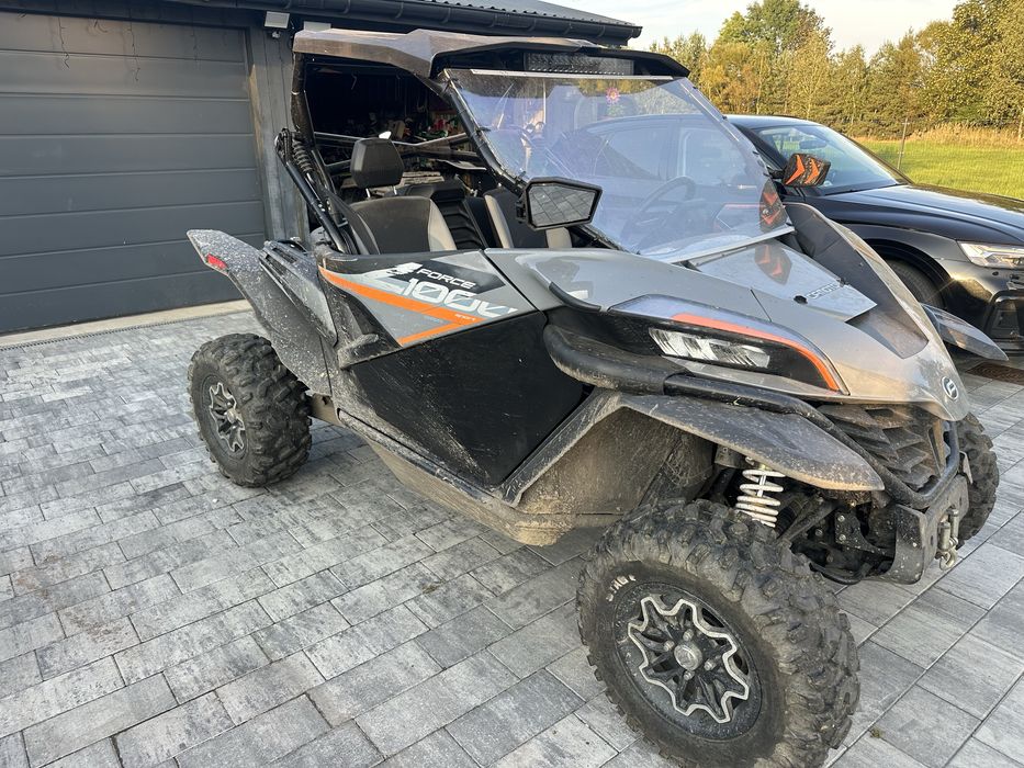 Zforce 1000 cfmoto  buggy