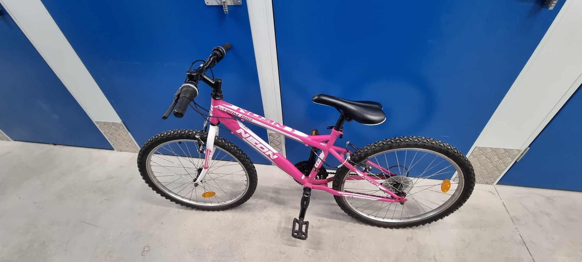 Bicicleta Criança Neon Rosa