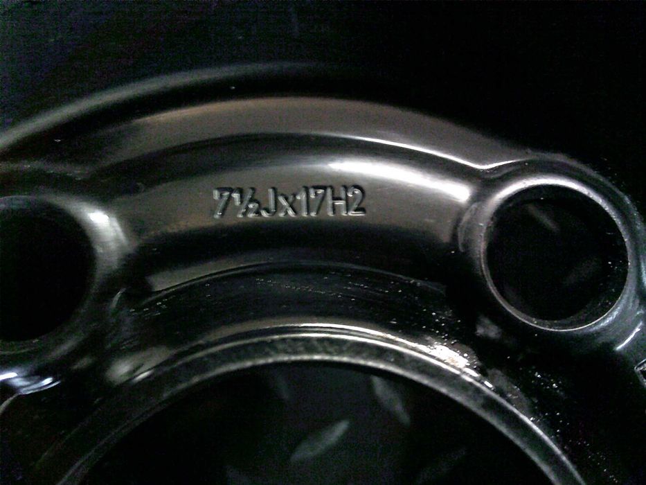 Felgi stalowe Ford 7,5J17 ET52,5 5x108