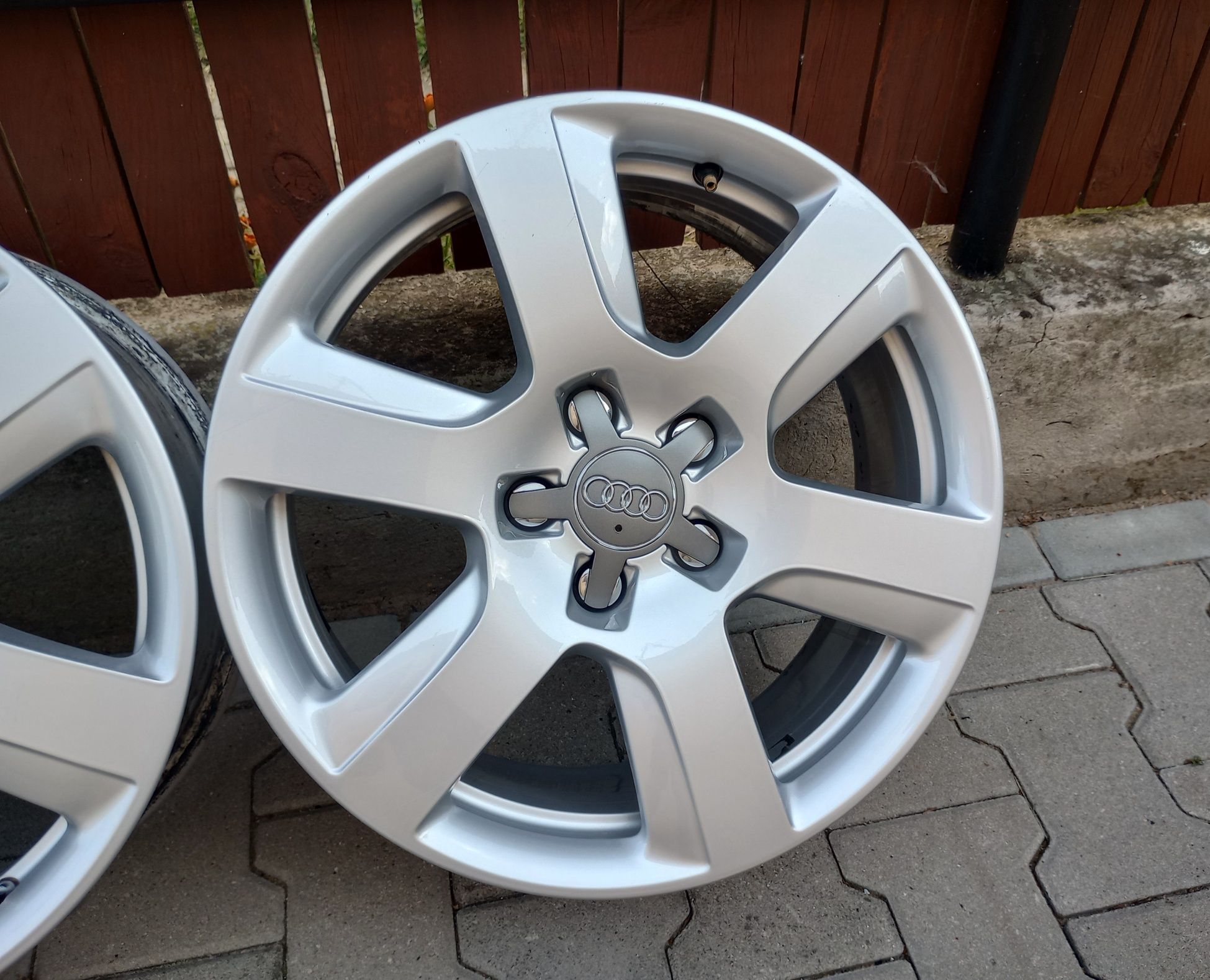 Jak Nowe Alufelgi 17" Audi A4 b7 b8 b9 A6 c6 c7 A5 A7 Felgi 5x112