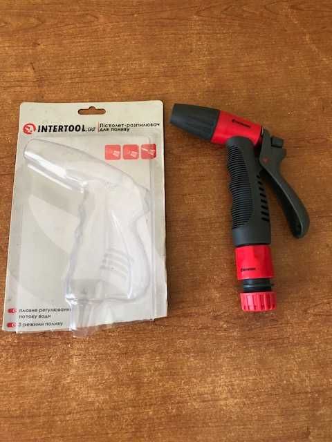 Пистолет-распылитель для полива ТМ «Intertool»