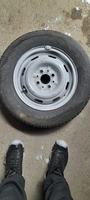 Колесо на запаску.