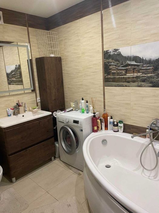 59000 пр.ГАГАРИНА 45а Продам Укомплектованную 3 комн кварт,3 этаж!AS