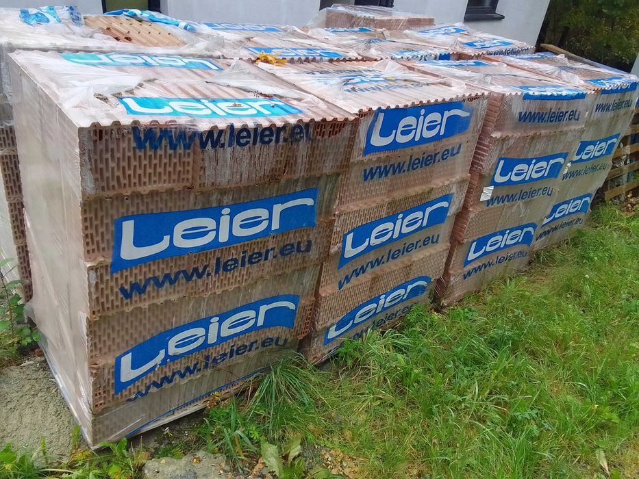 Pustak ceramiczny Leier 38 cm P+W