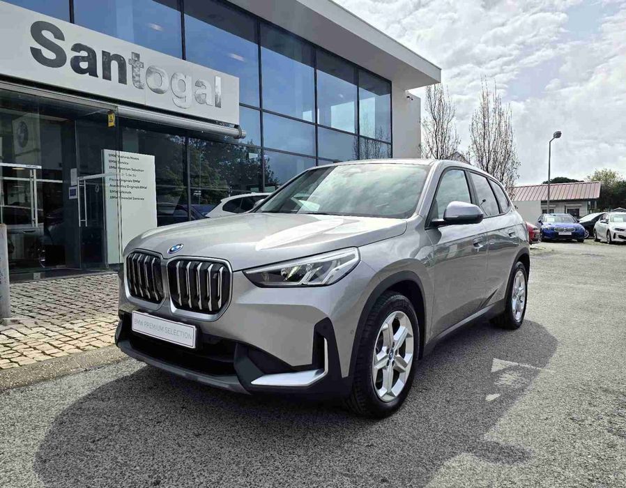 BMW iX1 xDrive30