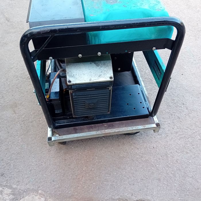 Agregat prądotwórczy generator prądu