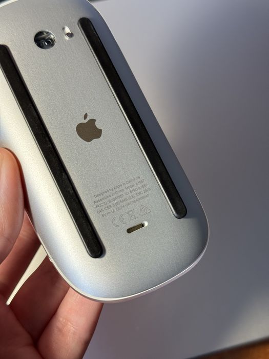 Magic mouse для Macbook білого кольору