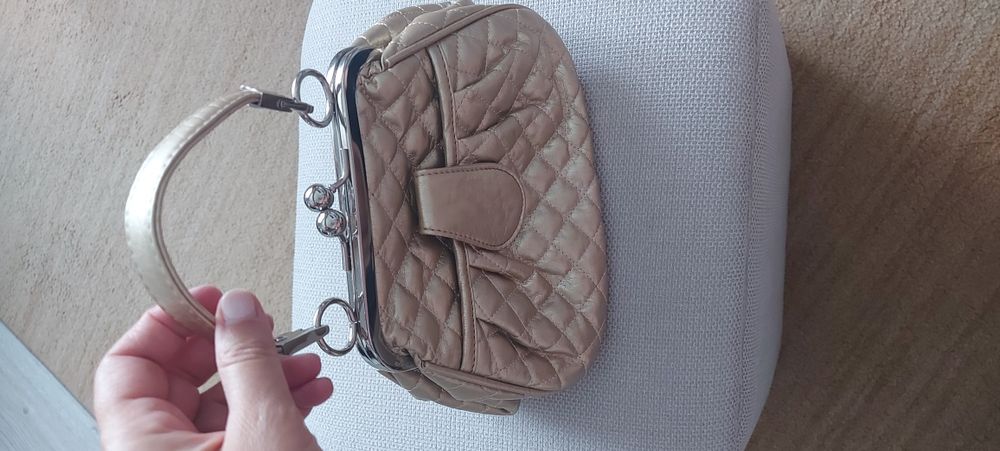 Mala original Vendula London cor ouro