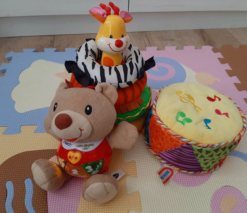 Miś interaktywny Vtech piramidka żyrafka bembenek grający