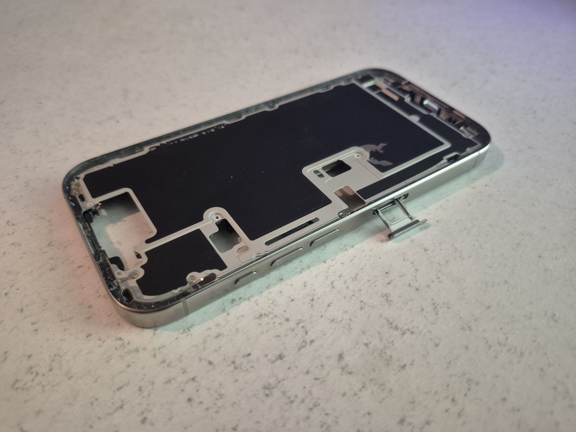 Chassi com bateria incluída para Iphone 16 Pro Original Apple