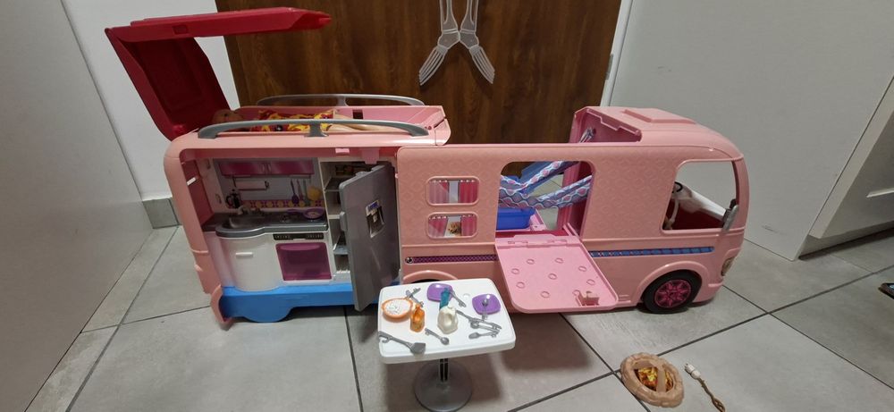 Kamper dla lalki Barbie FBR34

PRODUKT PO ZWROCIE KONSUMENCKIM.
Sprawd