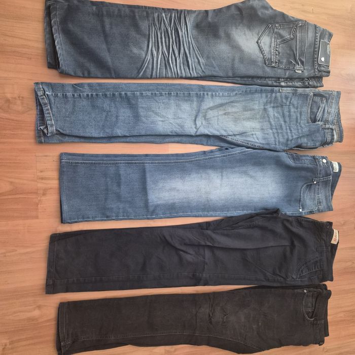 Spodnie jeansowe (rozm. 29-32)