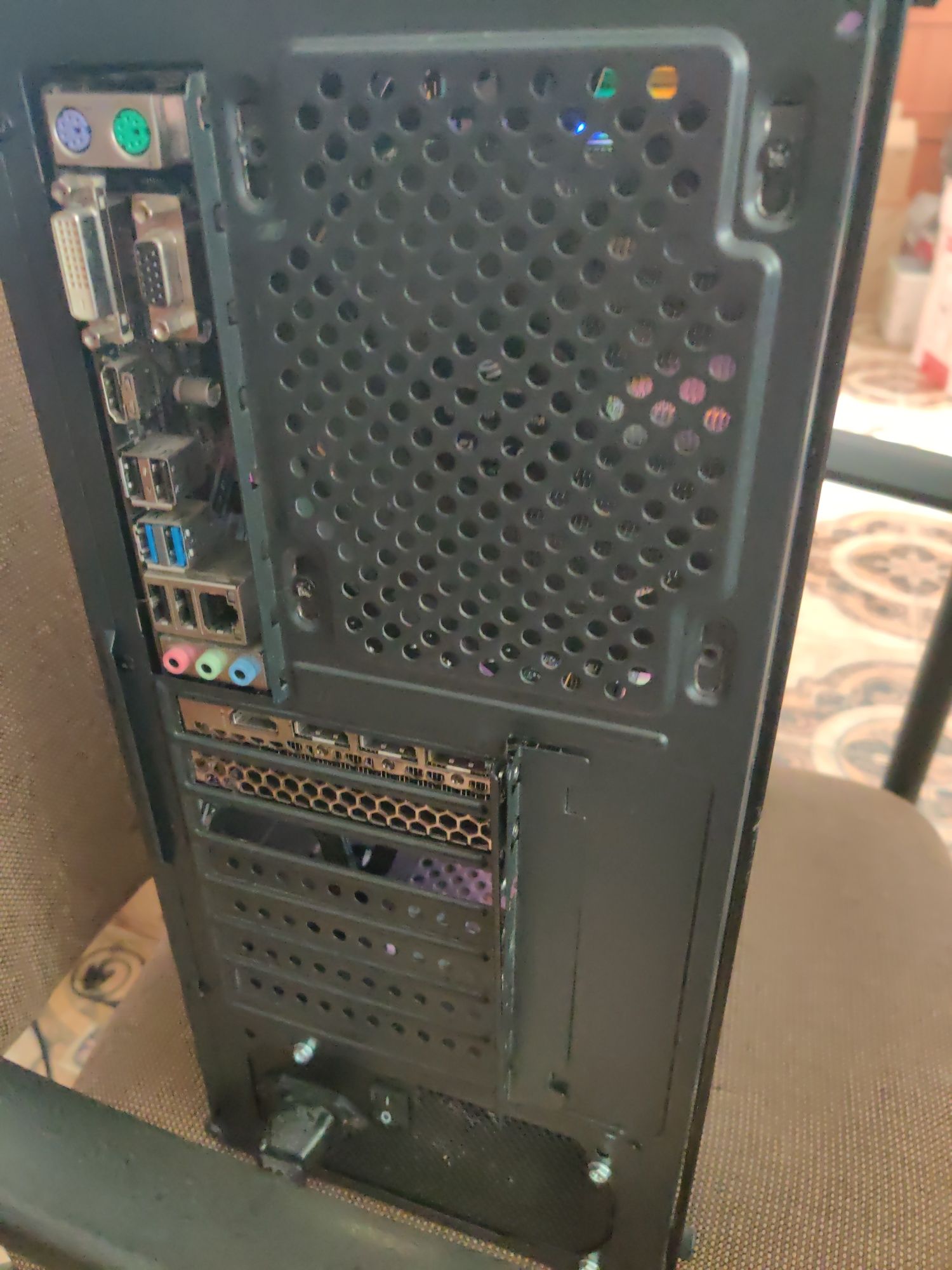 Komputer Gamingowy i5 9400f, rtx 3060 Undervolt