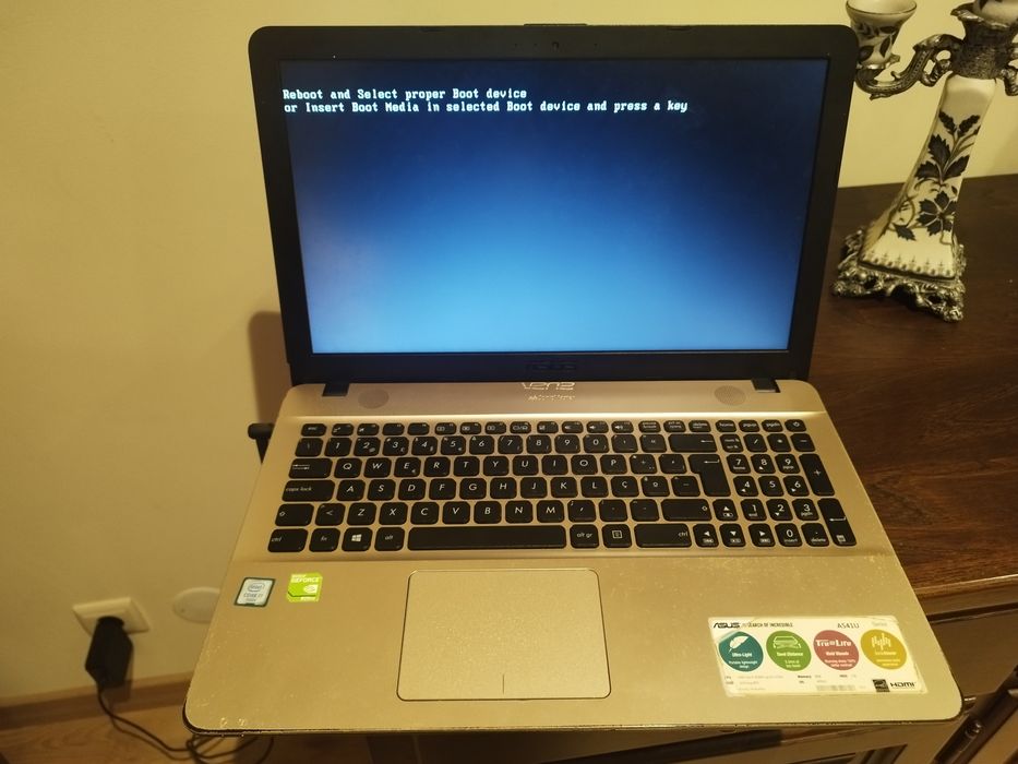 Computador portátil Asus