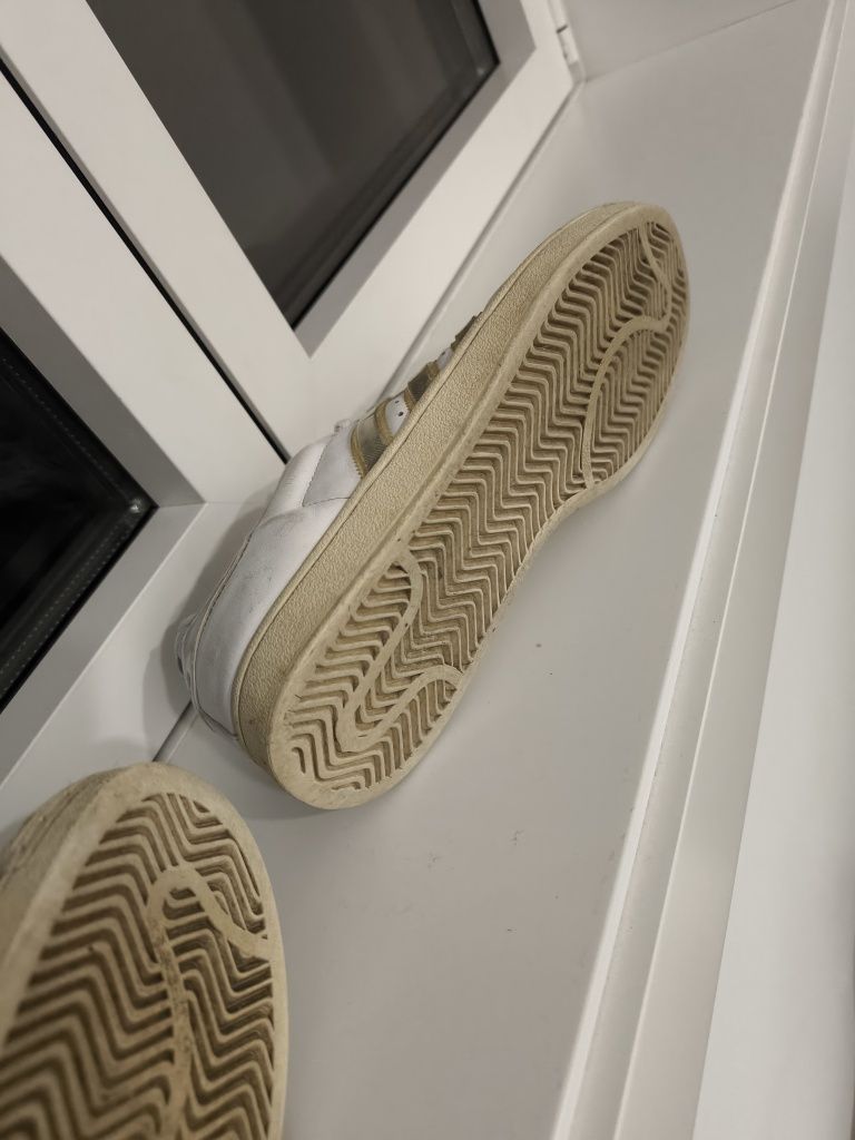 Sapatilhas adidas