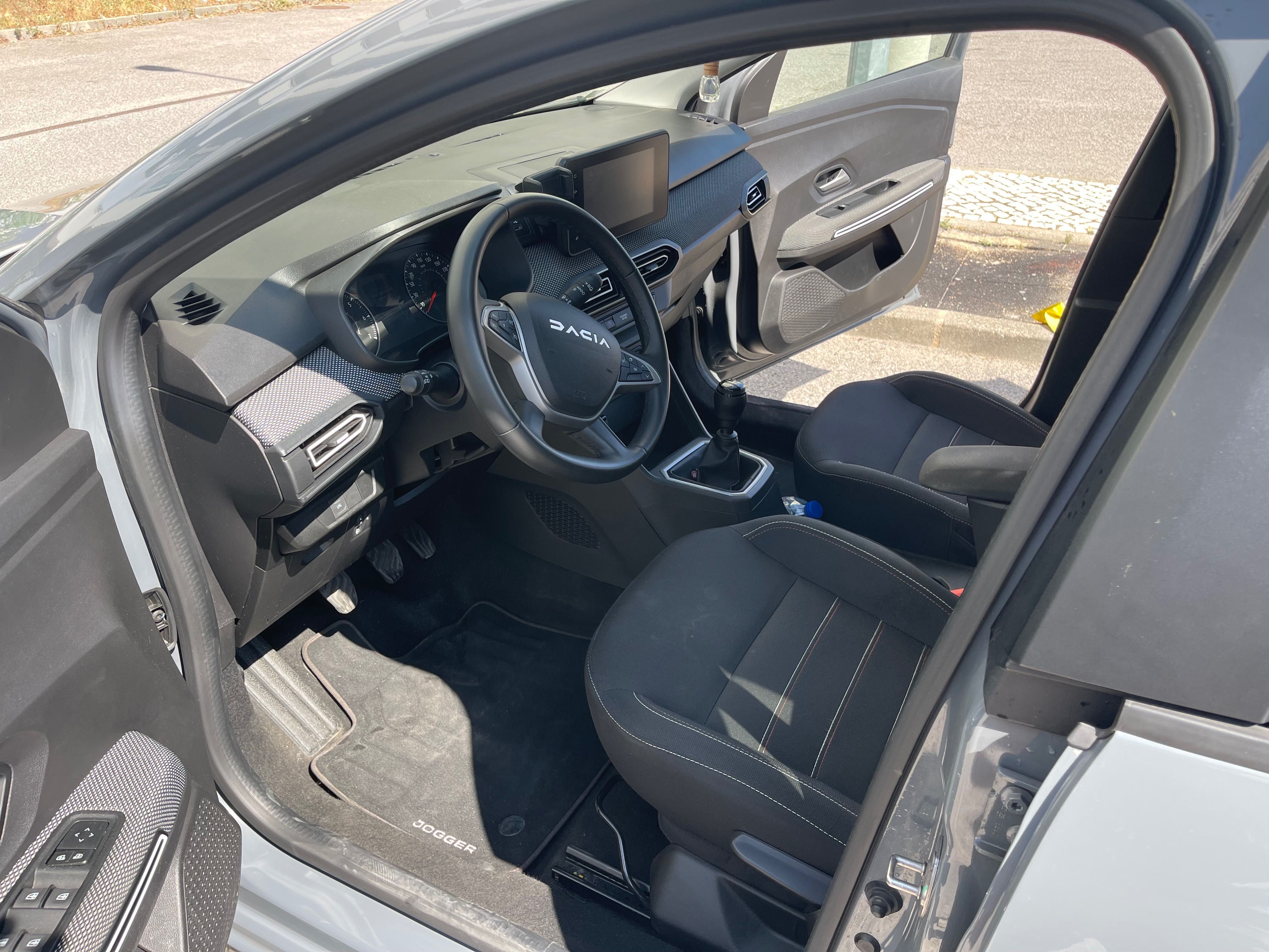 Dacia jogger 23 top extreme 7 lugares 47 mil km. Particular não é Uber