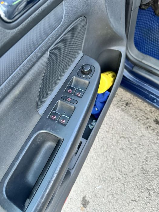 Продам Фольксваген Гольф 5 в хорошем тех состоянии