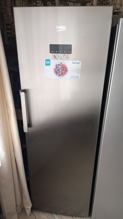 Продам морозильну камеру Beko RFNE312E23X, No Frost
Морозильна камера