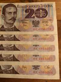 Banknoty PRL 20 zł 1982 z jednej serii AK 4858... Traugutt