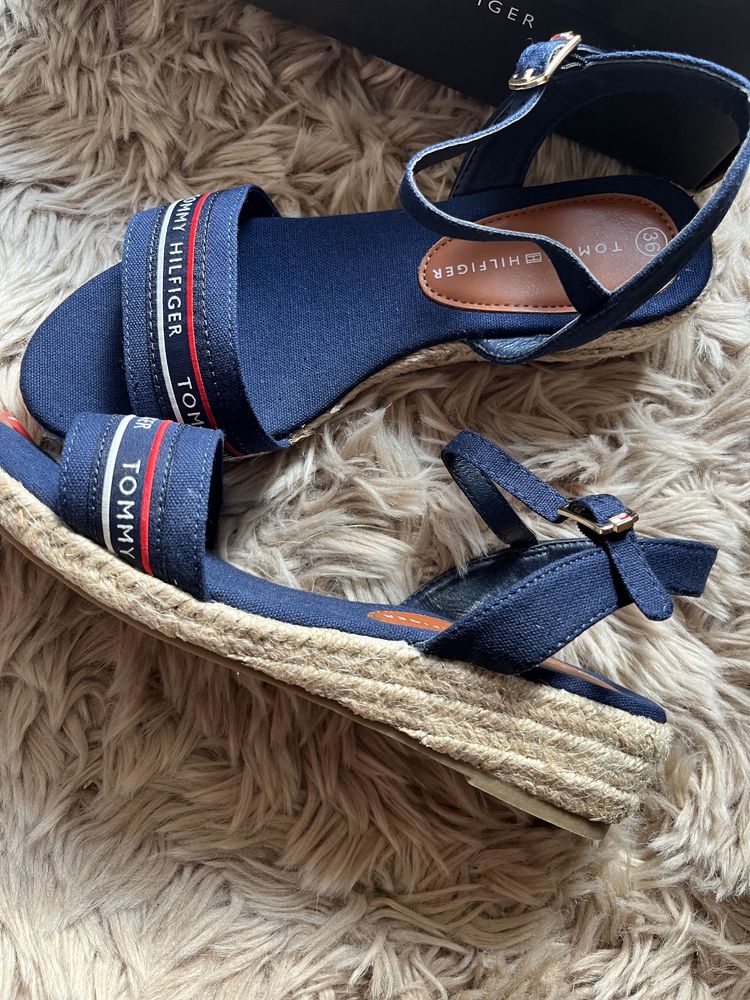 Tommy Hilfiger sandałki logowane r 36 wyższe rope wedge sandal