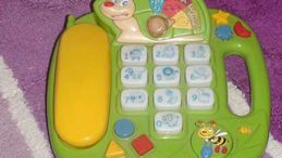 Телефон детский игрушечный