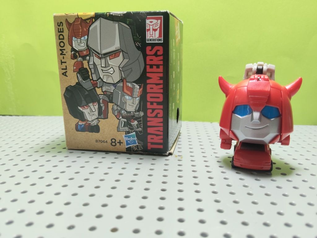 Transformers alt modes mini blind box - cliffjumper