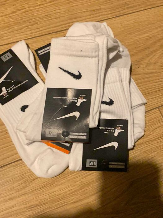 Skarpetki nike białe nowe wiele rozmiarów