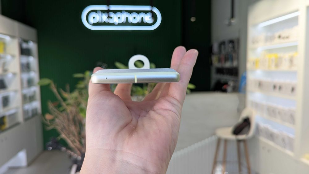 Магазин NEW Google Pixel 7 8/128GB Lemongrass/Obsidian Гарантiя Trade