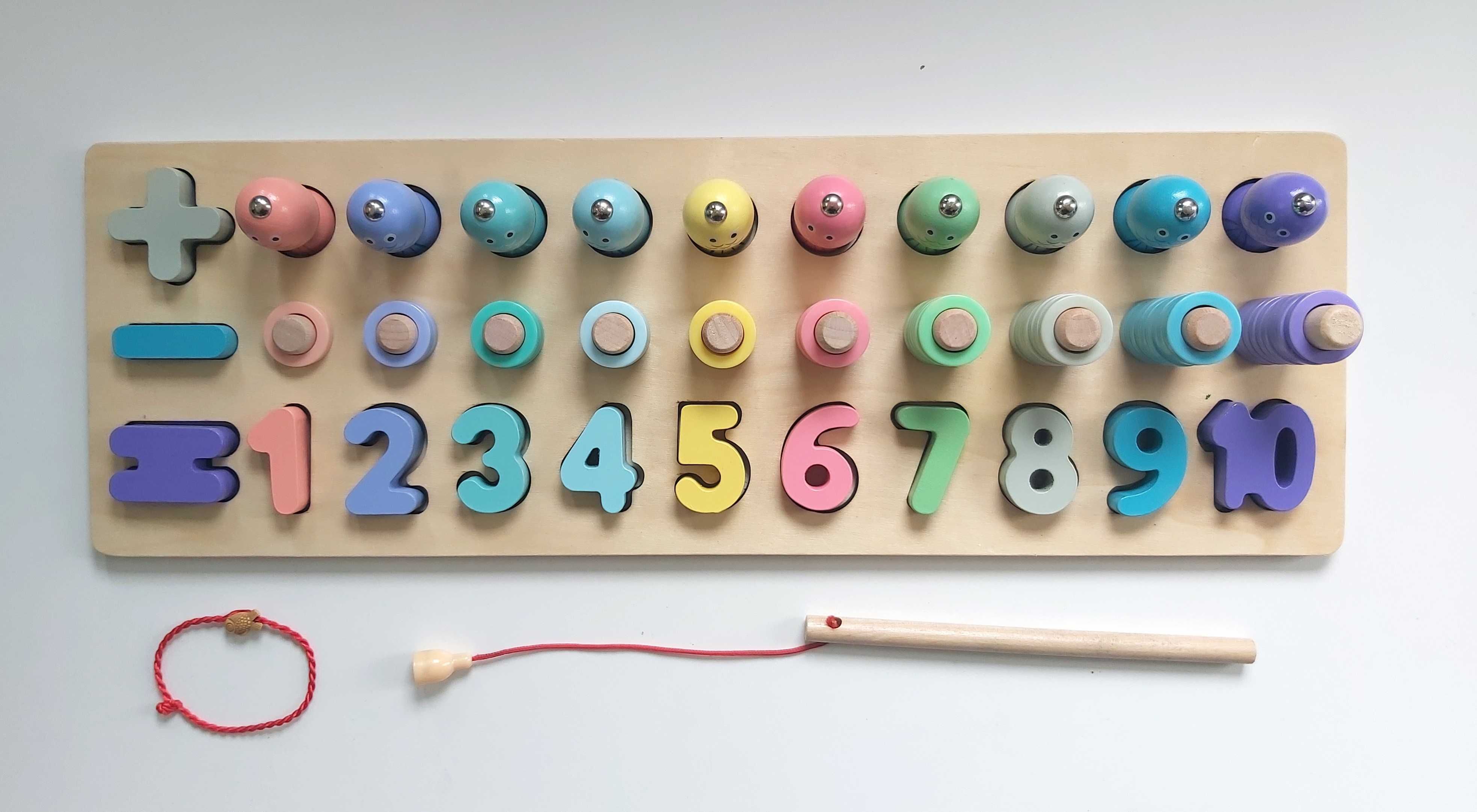 Drewniana układanka z liczbami Montessori