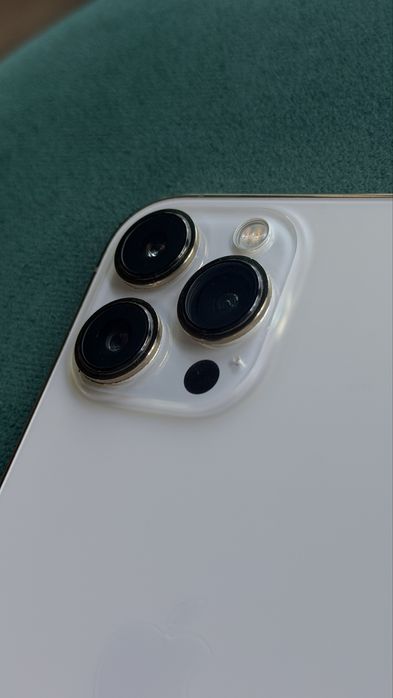 iPhone 13 Pro Max 256Gb gold