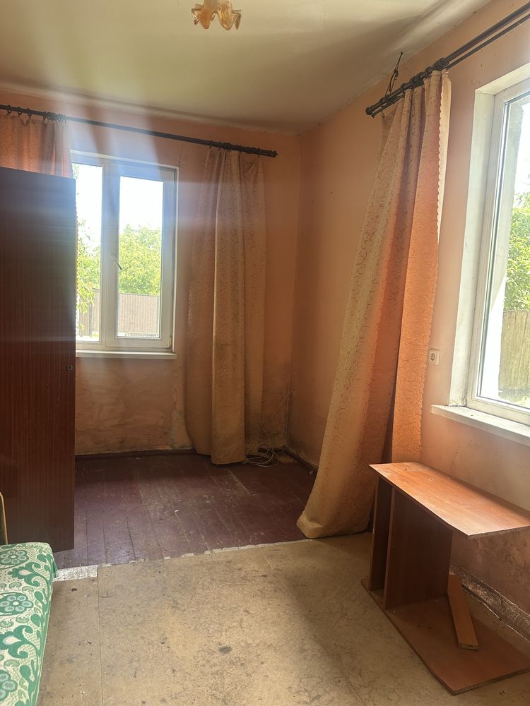 Продається дві частини будинку Малеванка