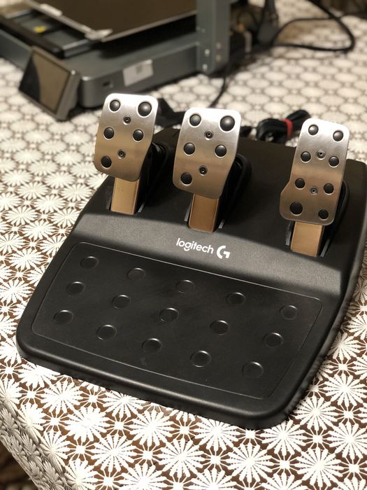 Ігровий руль Logitech G920 + КПП