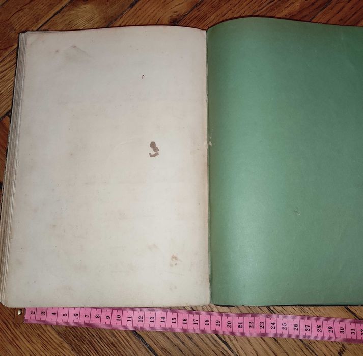 Nuty oprawione antyk Le Chalet Opera