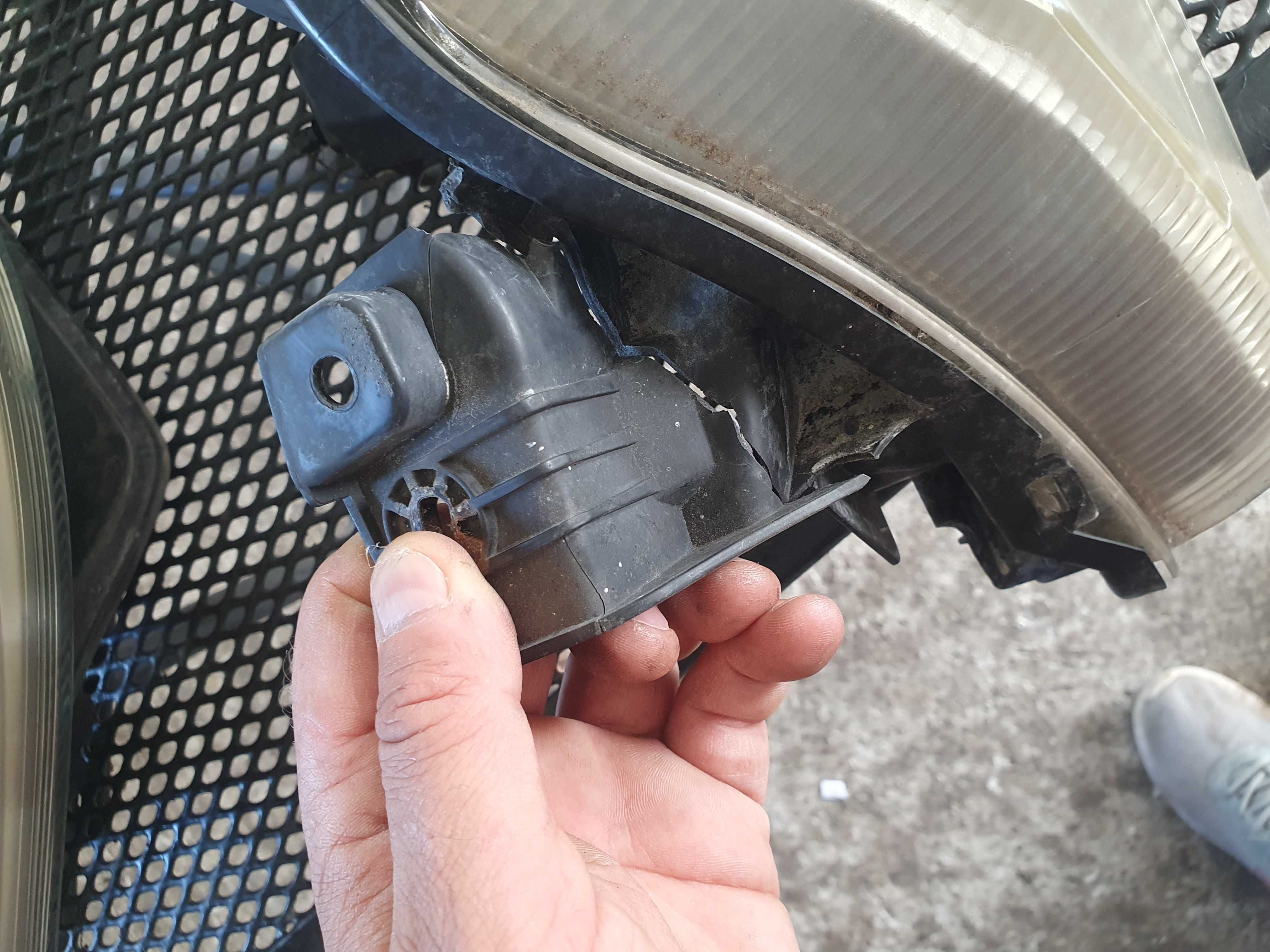Lampa lewa przod Xenon Renault Laguna 2 europa Sprawne kompletne