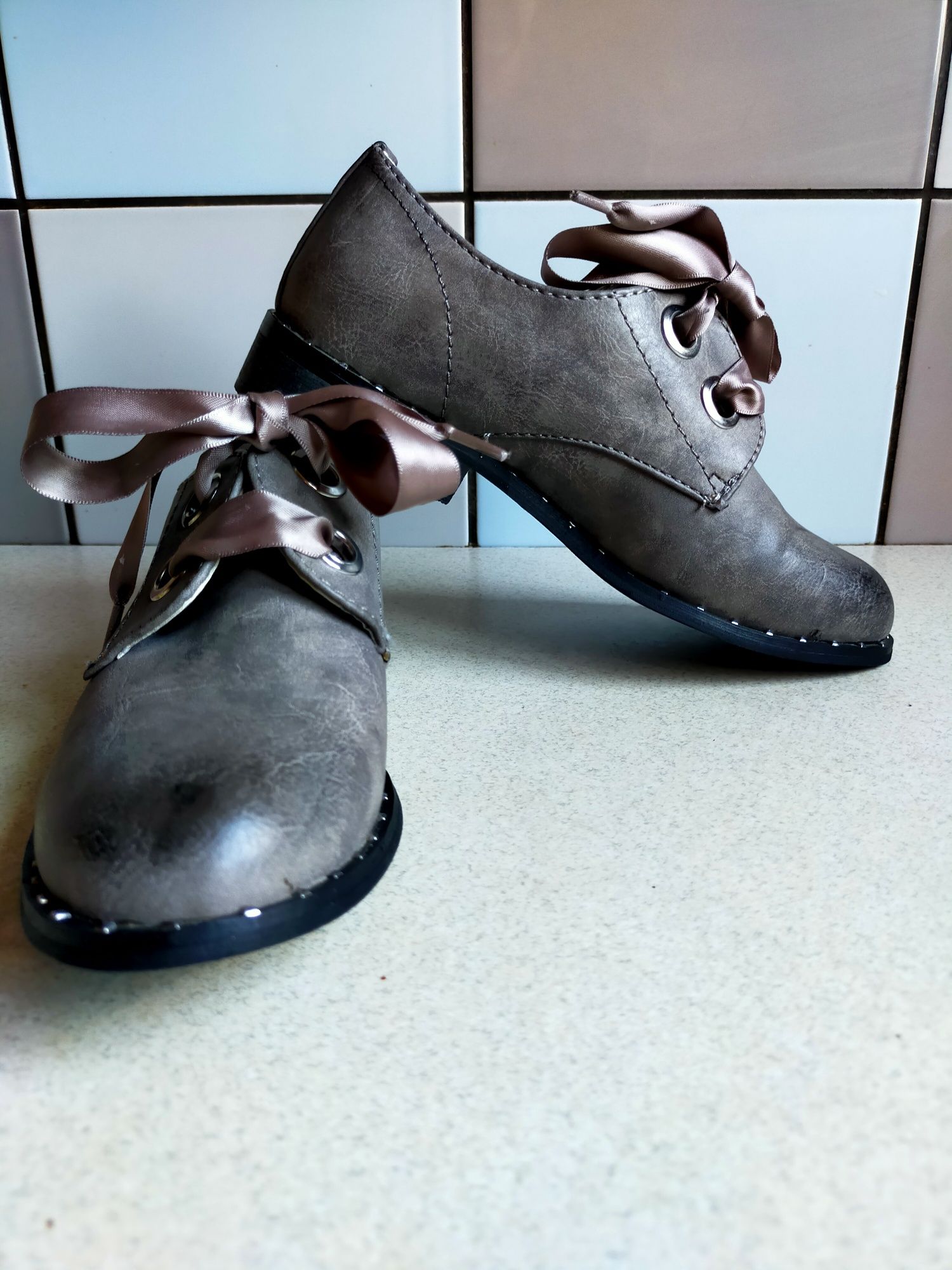 Buty Goodin Vera Pelle  36/22 cm nowe
