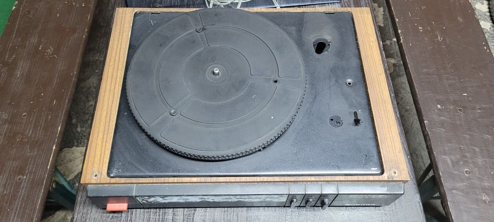 Gramofony , adaptery , winyle, vinyle 3 sztuki