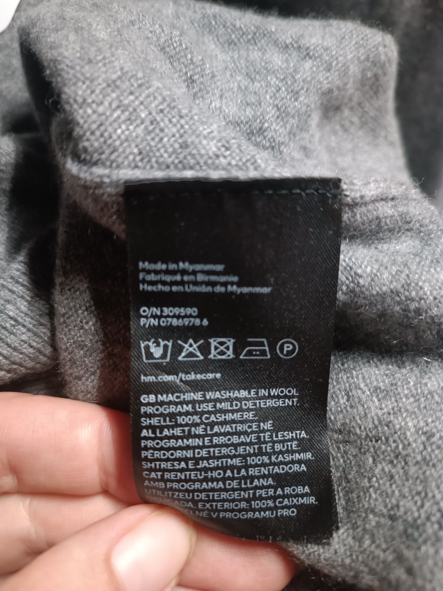 Джемпер новий H&M кашемір