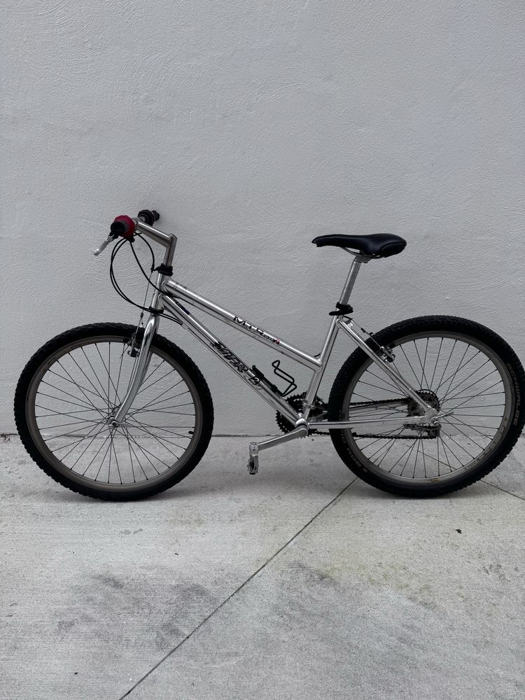 Bicicleta de BTT