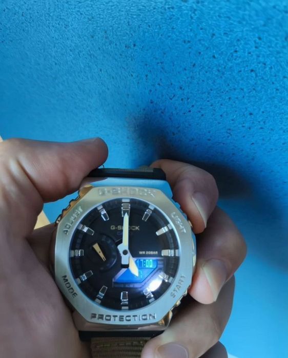 Наручные часы Casio G-Shock GM2100C