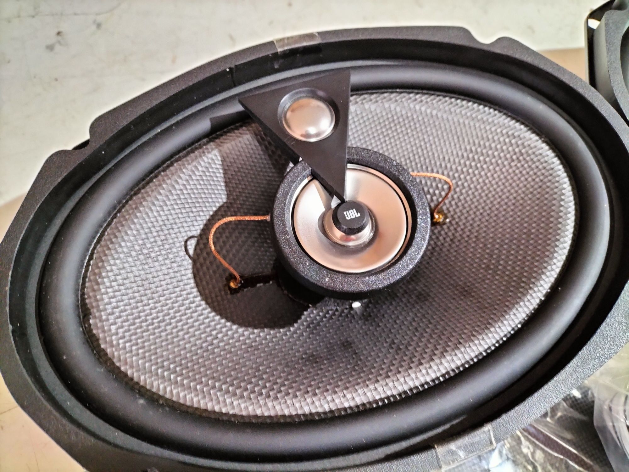 Colunas JBL GTO963